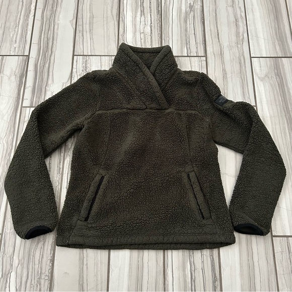 The North Face Sweaters - The The North Face polyester sweater. GUC
